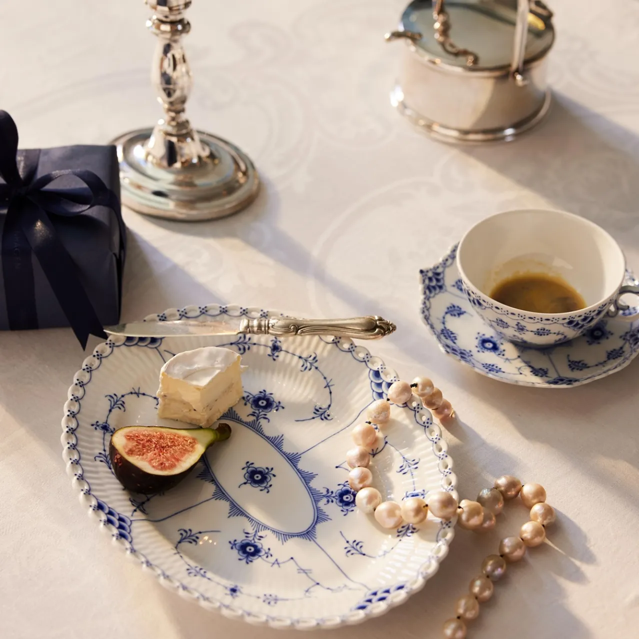 Blue Fluted Full Lace Cup and Saucer, 20 cl