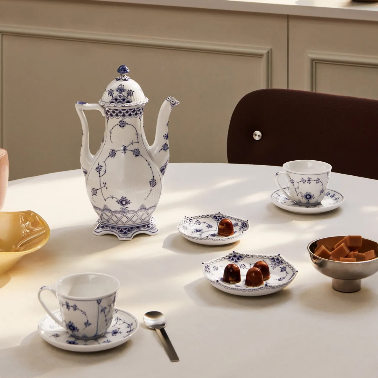 Blue Fluted Full Lace Shallow Bowl 13 cm, 15 cm, 2 pcs