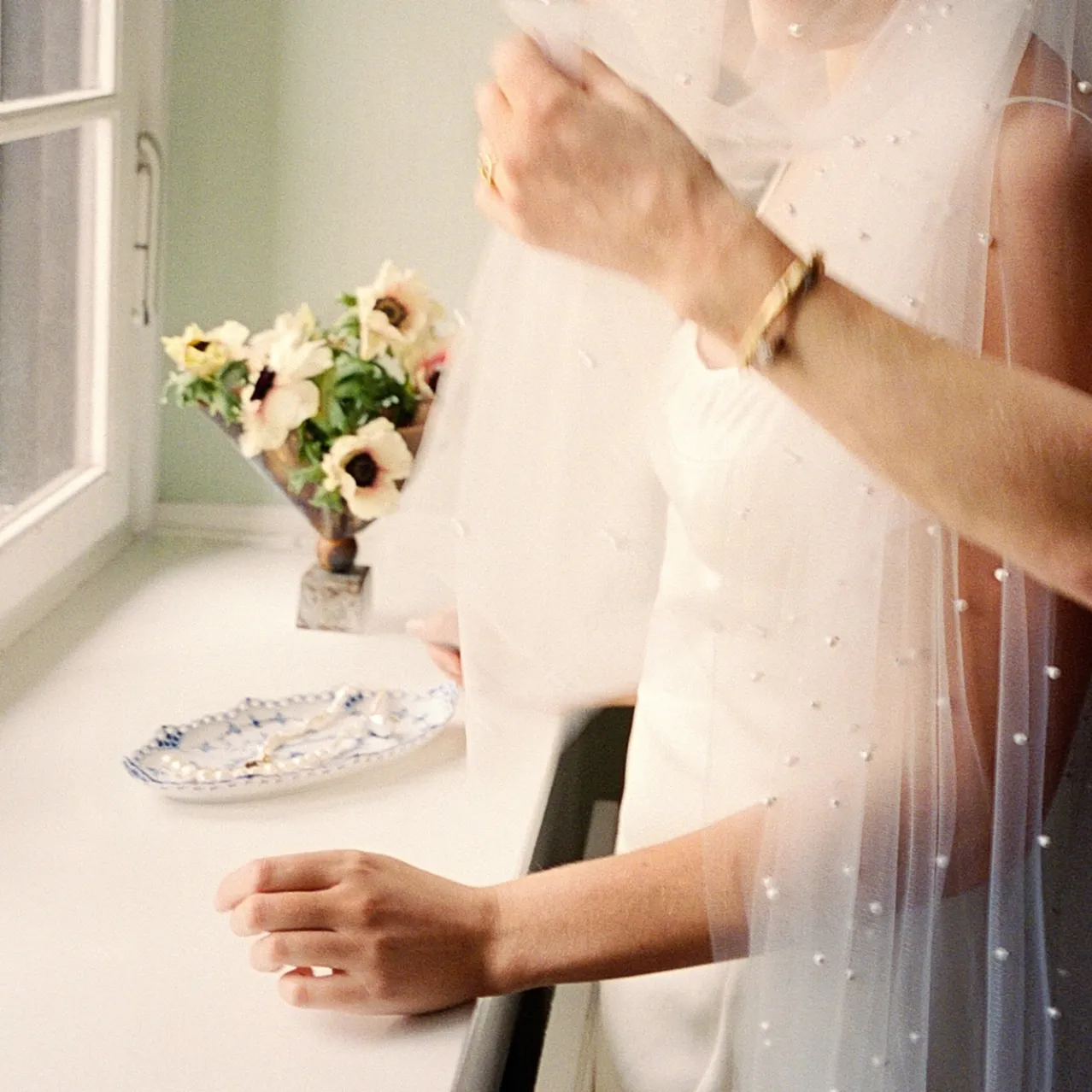 Blue Fluted Full Lace Dish, 24.5 cm