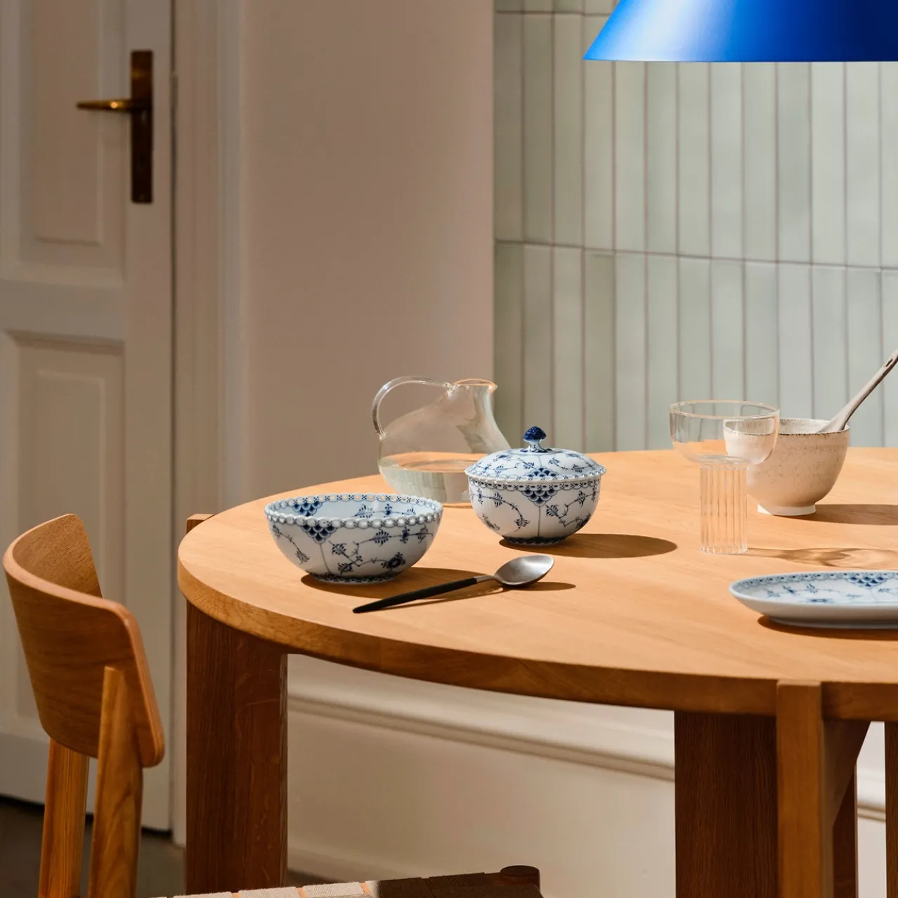 Blue Fluted Full Lace Bowl with Lid, 35 cl