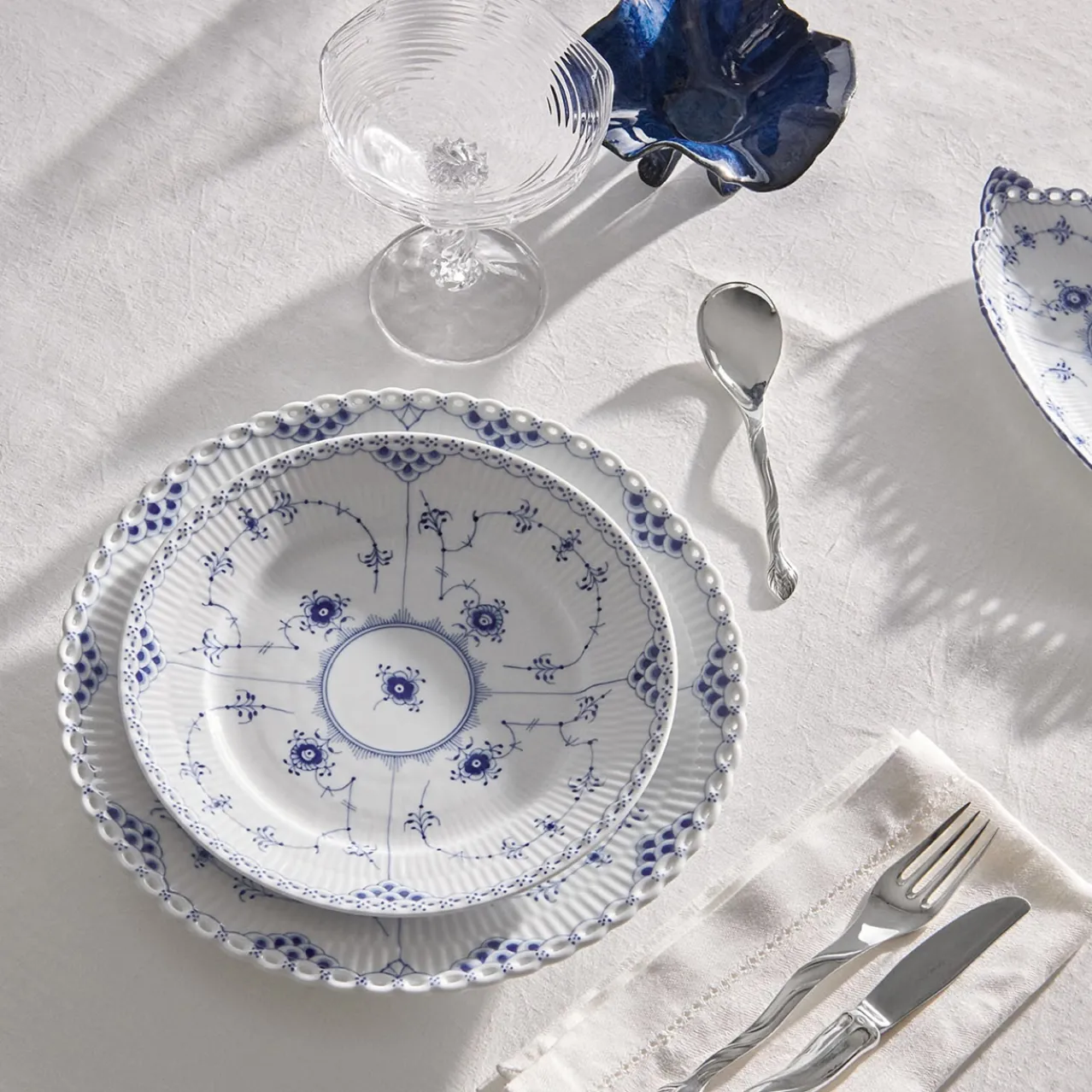 Blue Fluted Half Lace Plate, 22 cm