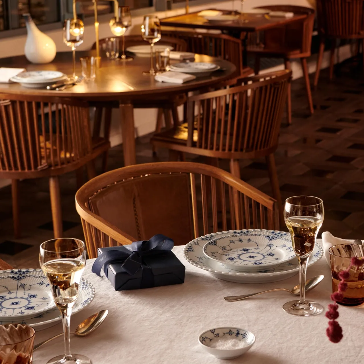 Blue Fluted Half Lace Plate, 22 cm