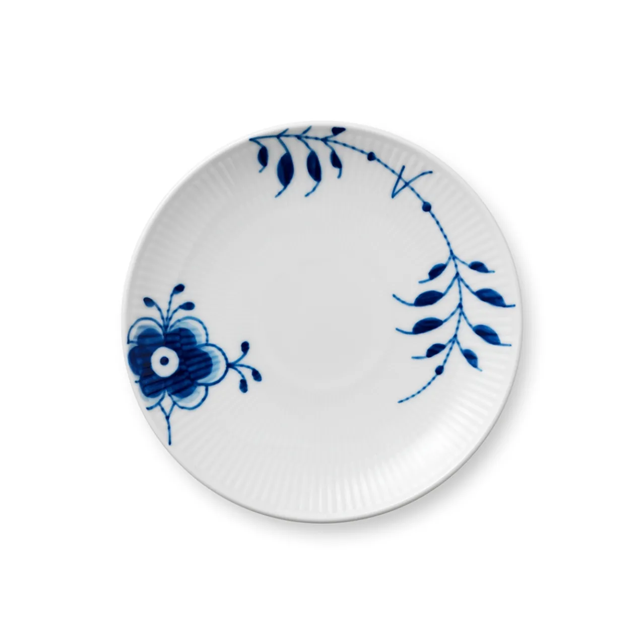 Blue Fluted Mega Plate Coupe, 19 cm