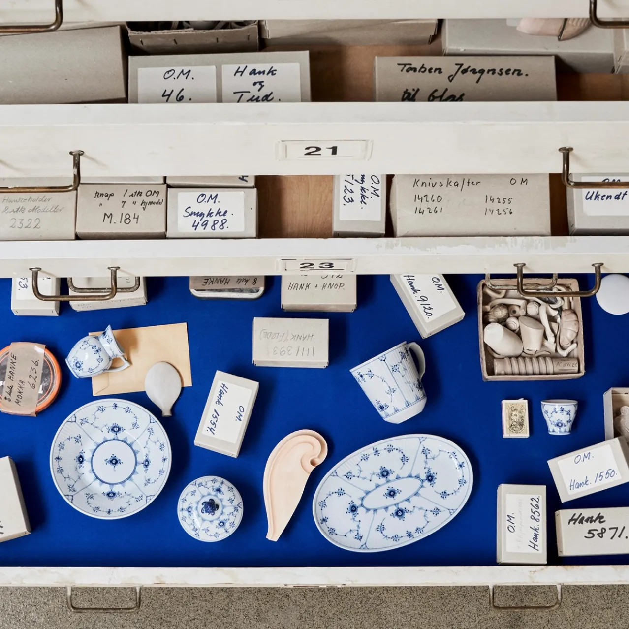 Blue Fluted Plain Assiette, 23.5 cm