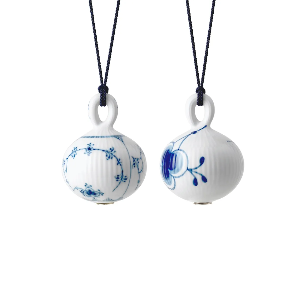 Blue Fluted Plain and Blue Fluted Mega Christmas Bauble, 9.5 cm, 2 pcs