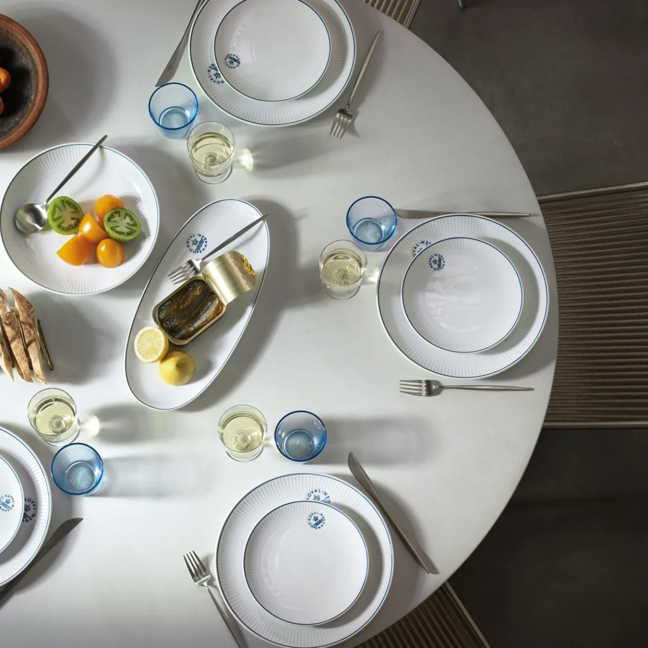 Blueline Coupe Plate, 27 cm