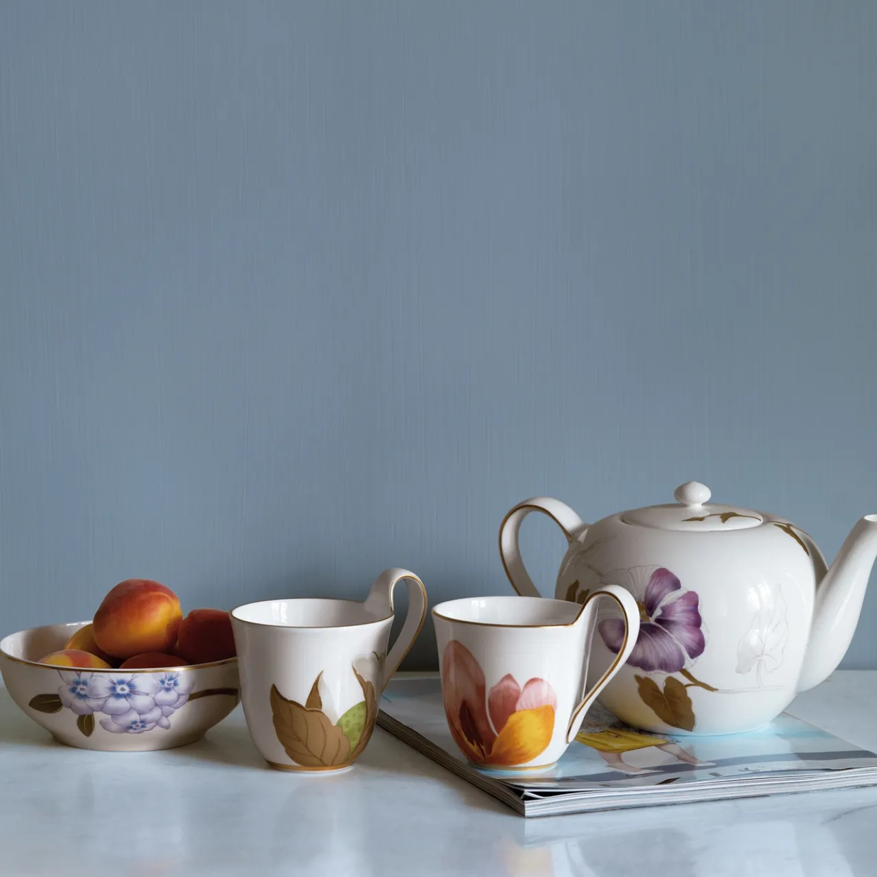 Flora High Handle Cup and Saucer, Magnolia, 27 cl