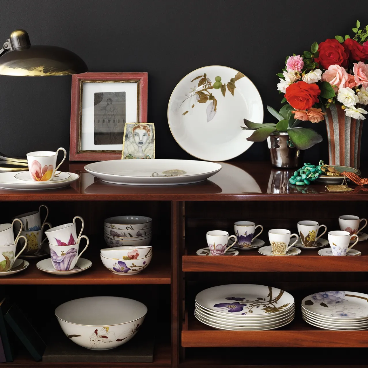 Flora Plate, Pansy, 27 cm