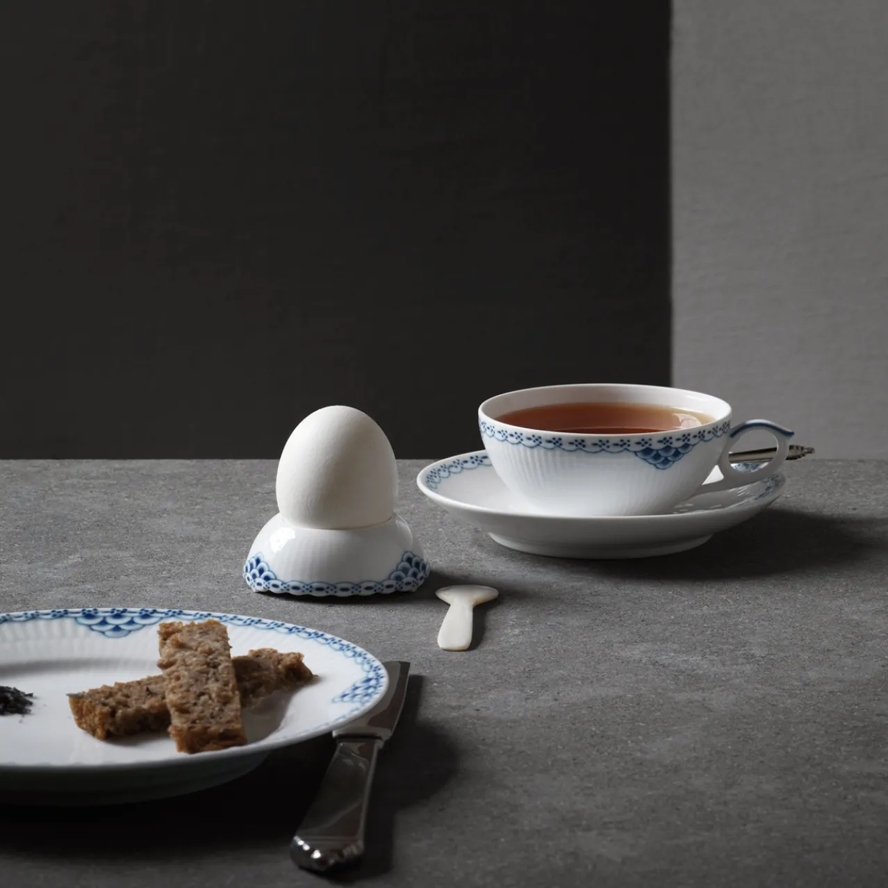 Princess Cup and Saucer, 20 cl