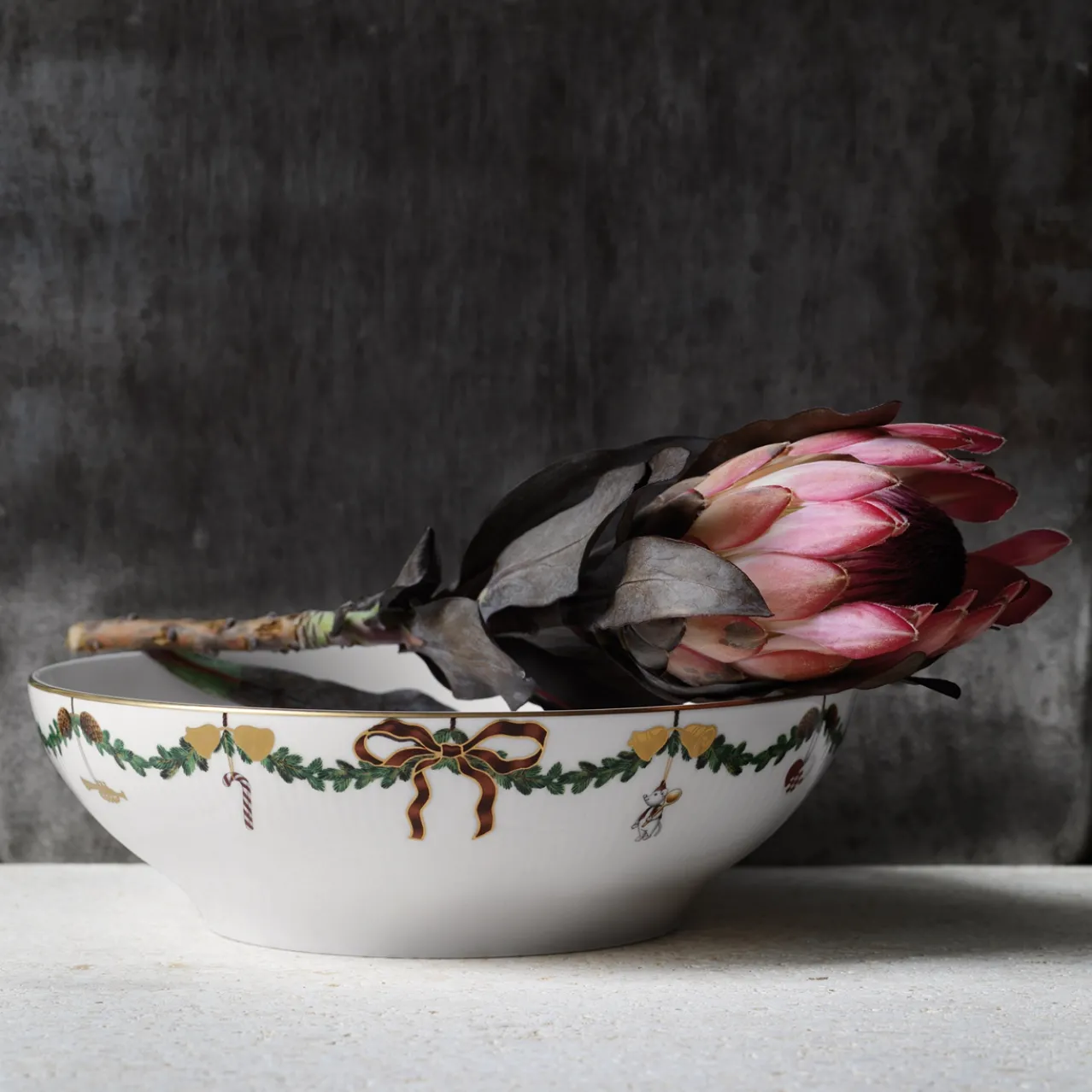 Star Fluted Christmas Bowl, 220 cl