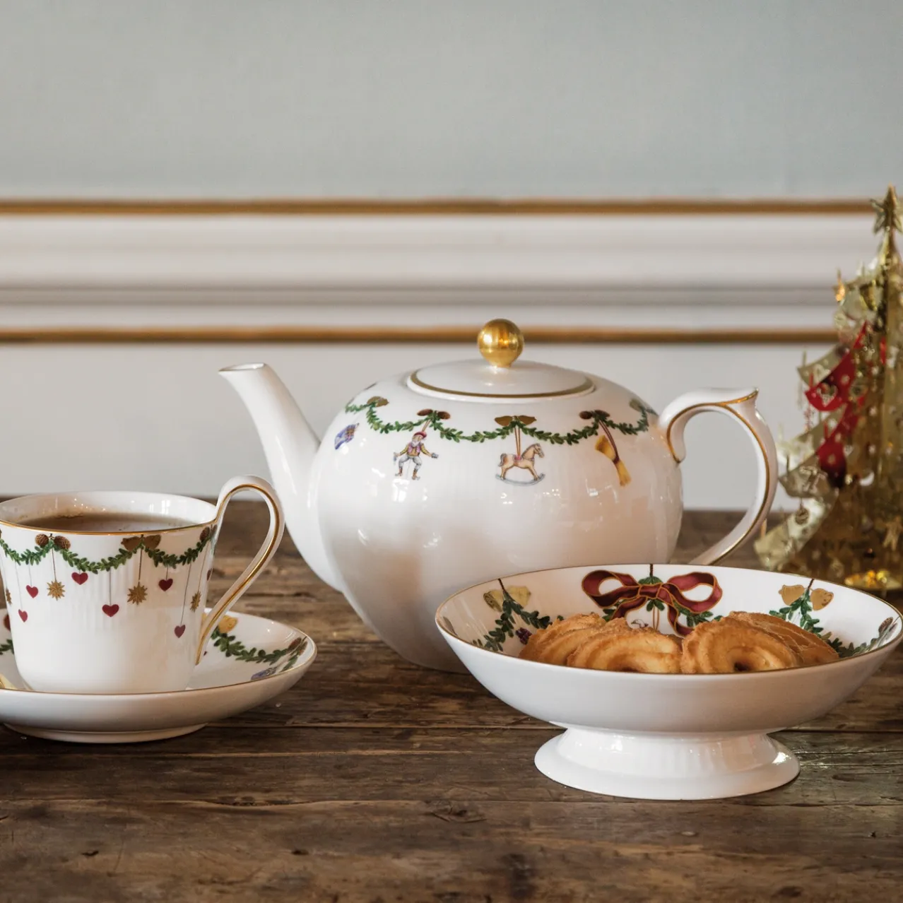 Star Fluted Christmas High Handle Cup and Saucer, 24 cl