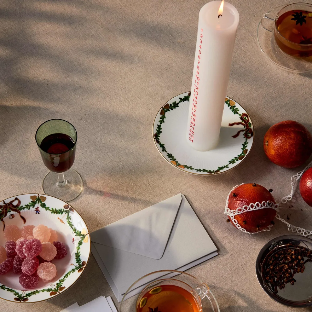 Star Fluted Christmas Candle Holder, 15.5 cm