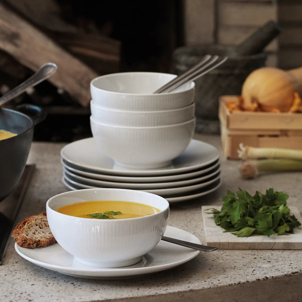 White Fluted Bowl, 73 cl